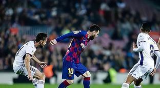 拥有巨大的 拥有巨大的