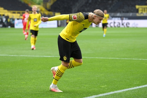 他前锋有所 他前锋有所